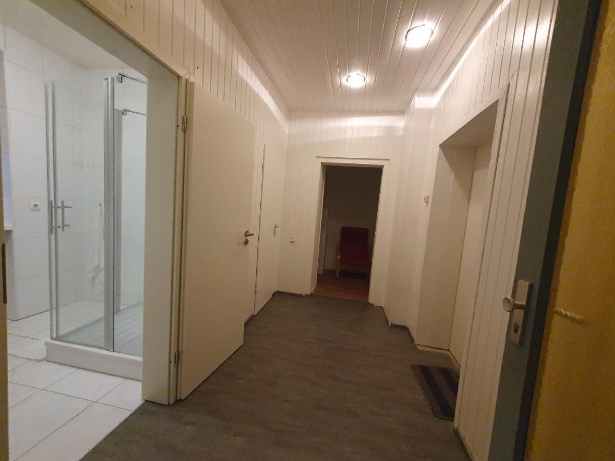 Privatzimmer An Der Uniklinik Mainz - Nur Fuer Weibliche Gaeste Apartment Bagian luar foto